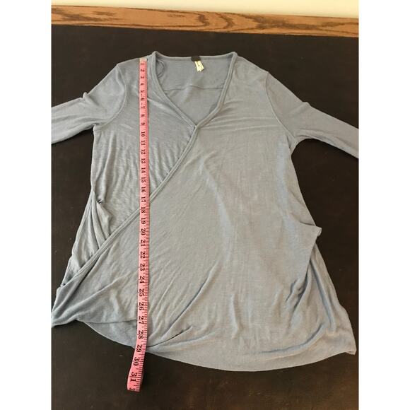 Free People We The Free Women’s Long Sleeve Blue/Gray Faux Wrap Top - Size Large - Picture 9 of 11